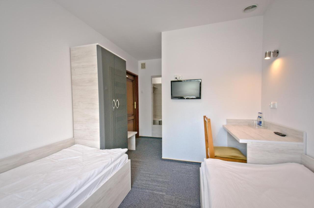 Hotel Sezam Крачкова Экстерьер фото