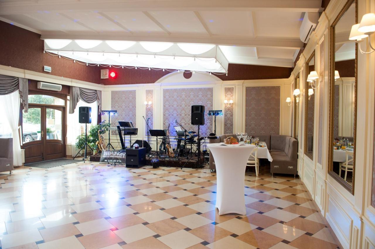 Hotel Sezam Крачкова Экстерьер фото